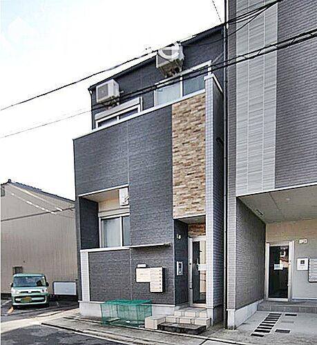 愛知県名古屋市中村区松原町５丁目 築9年3ヶ月 2階建