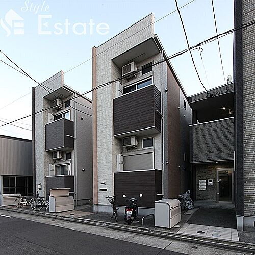 愛知県名古屋市中川区八剱町２丁目 2階建 築9年1ヶ月