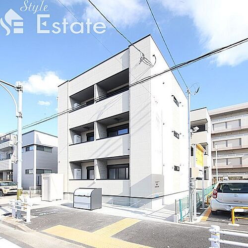 愛知県名古屋市北区上飯田東町１丁目 3階建 築1年1ヶ月