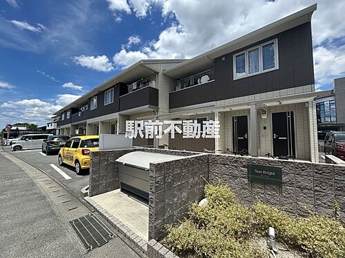 福岡県みやま市瀬高町下庄 2階建