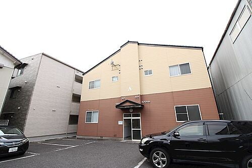 新潟県新潟市中央区蒲原町 賃貸アパート