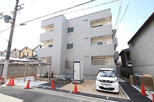 大阪府堺市堺区大浜中町２丁 3階建 築4年10ヶ月