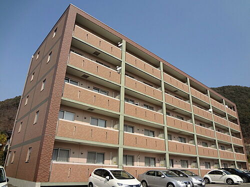 長野県松本市大字里山辺 5階建 築16年10ヶ月
