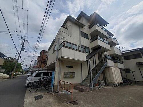 兵庫県川西市小戸１丁目 4階建