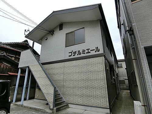 プチルミエール