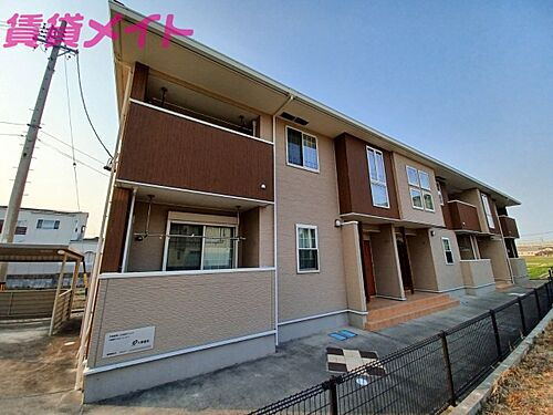 三重県三重郡川越町大字南福崎 賃貸アパート