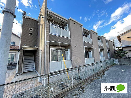 和歌山県和歌山市梶取 賃貸アパート