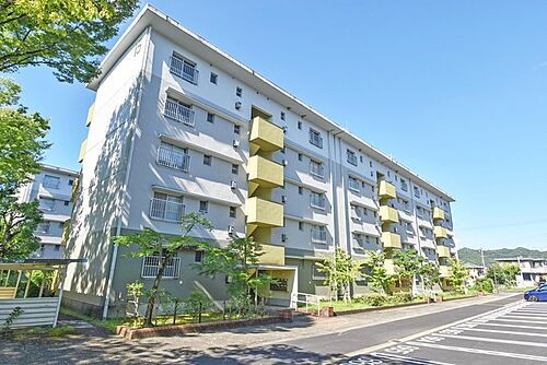岐阜県各務原市緑苑東１丁目 賃貸マンション