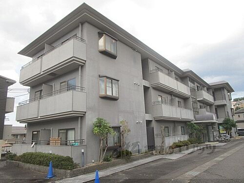 滋賀県大津市湖城が丘 築36年9ヶ月 3階建