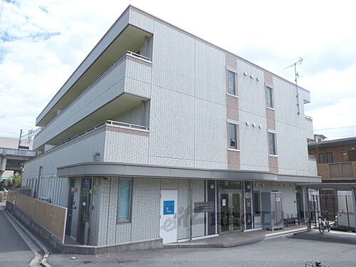 滋賀県大津市和邇中浜 3階建 築14年8ヶ月