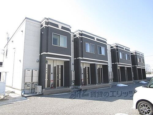 滋賀県米原市梅ケ原 賃貸アパート