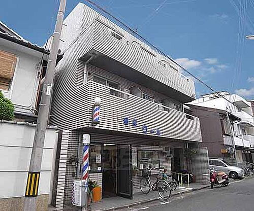 京都府京都市北区小山町 3階建