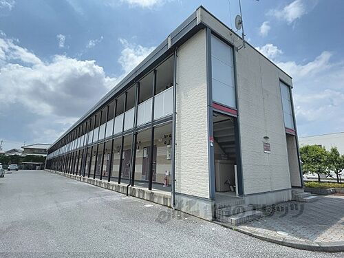 滋賀県彦根市東沼波町 2階建 築17年8ヶ月