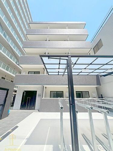 大阪府大阪市北区黒崎町 5階建
