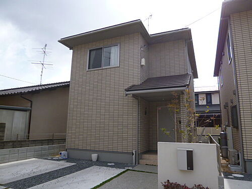 岡山県倉敷市中庄 2階建