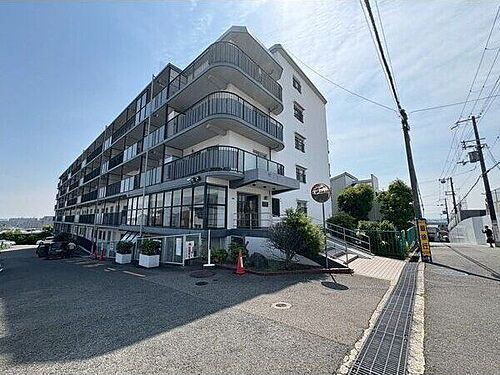 大阪府吹田市藤が丘町 賃貸マンション