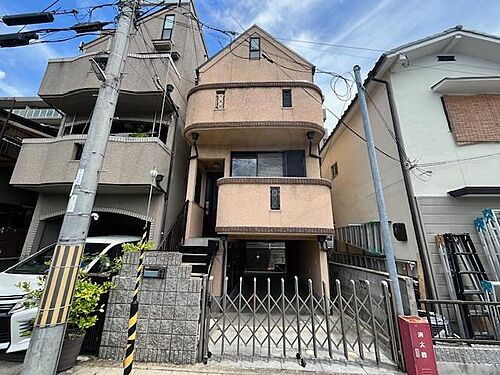 京都府京都市南区久世上久世町 築27年12ヶ月 3階建