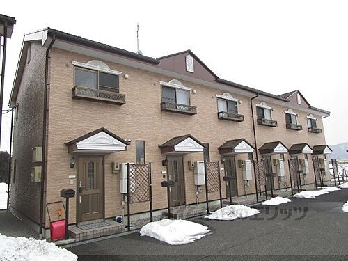 滋賀県長浜市木之本町千田 テラスハウス