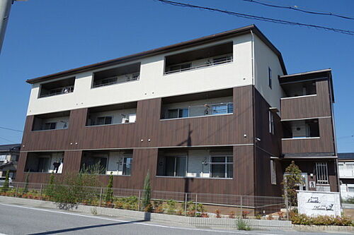 滋賀県彦根市南川瀬町 賃貸アパート