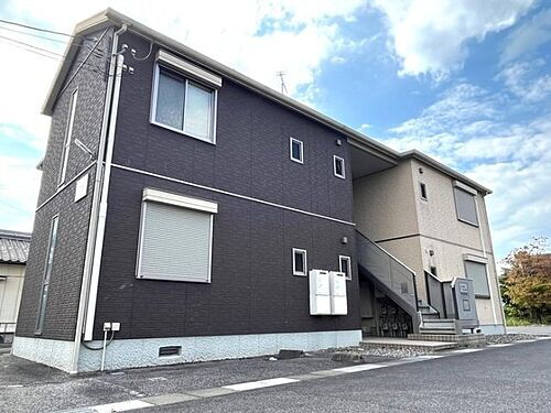 滋賀県栗東市綣８丁目 築17年5ヶ月 2階建