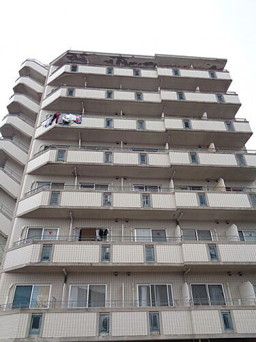 滋賀県甲賀市水口町本町３丁目 8階建 築32年9ヶ月