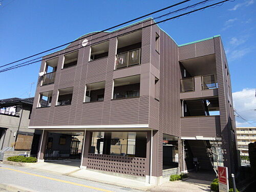 滋賀県彦根市南川瀬町 築23年9ヶ月 3階建