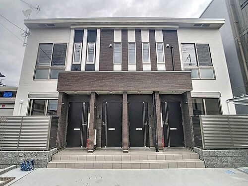 滋賀県草津市野村２丁目 築2年1ヶ月 2階建