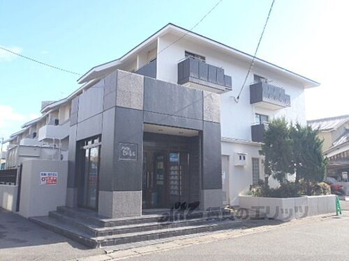 京都府京都市南区久世殿城町 3階建 築40年10ヶ月