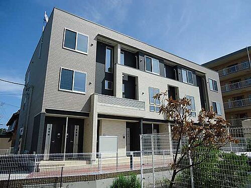 静岡県浜松市中央区入野町 3階建 築10年11ヶ月