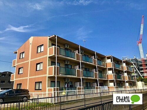 滋賀県野洲市市三宅 築28年4ヶ月 3階建