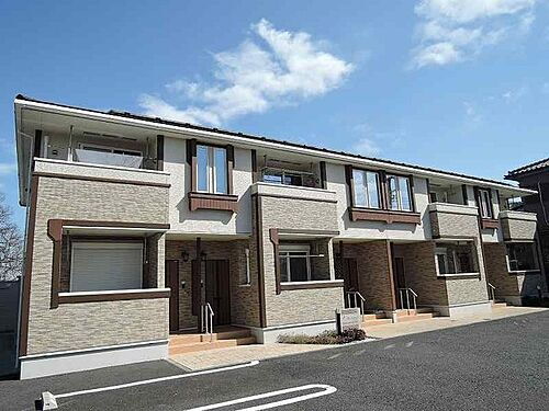 東京都八王子市横川町 2階建