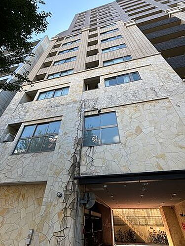東京都新宿区新宿１丁目 14階建 築22年10ヶ月