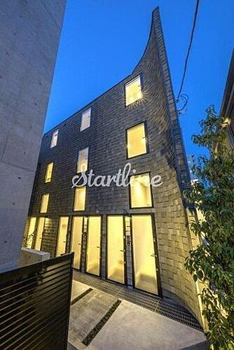 東京都新宿区舟町 3階建 築3年8ヶ月