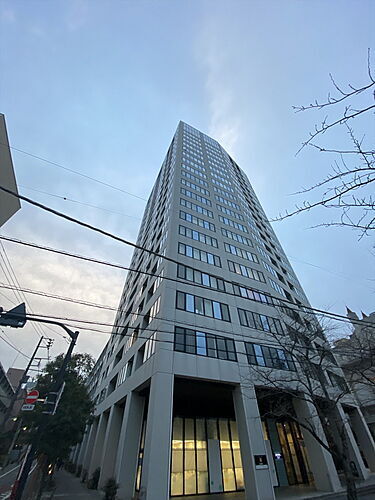 東京都目黒区下目黒２丁目 地上22階地下2階建 築16年5ヶ月