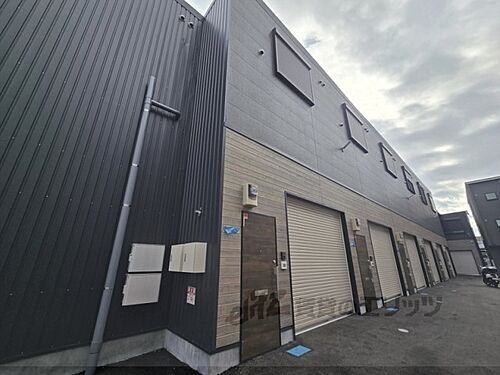 大阪府寝屋川市黒原城内町 2階建 築2年1ヶ月