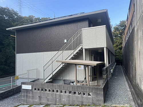 兵庫県三木市自由が丘本町１丁目 賃貸アパート