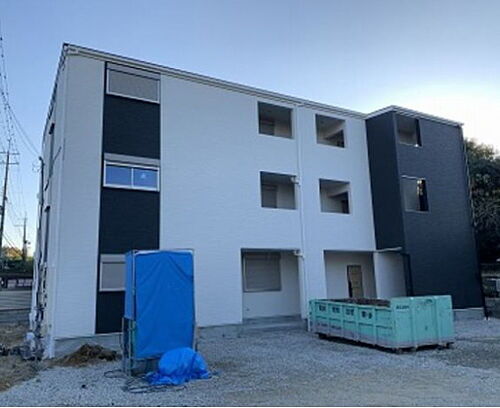 兵庫県三木市本町１丁目 3階建 築4年10ヶ月