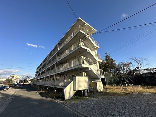 兵庫県小野市片山町 賃貸マンション