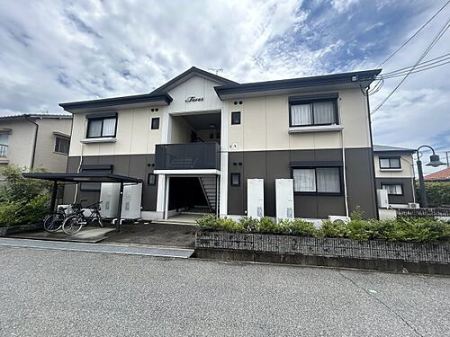 兵庫県姫路市玉手３丁目 2階建 築27年1ヶ月