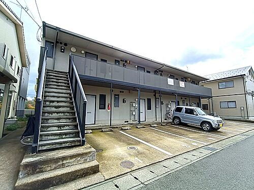 ファミールコーポ高屋　２棟