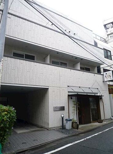 東京都世田谷区太子堂４丁目 4階建