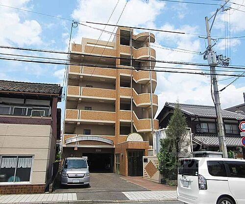 滋賀県大津市唐橋町 6階建 築24年9ヶ月