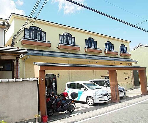 京都府京都市東山区本町４丁目 築19年3ヶ月 5階建