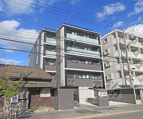 京都府京都市伏見区菱屋町 築5年5ヶ月 5階建