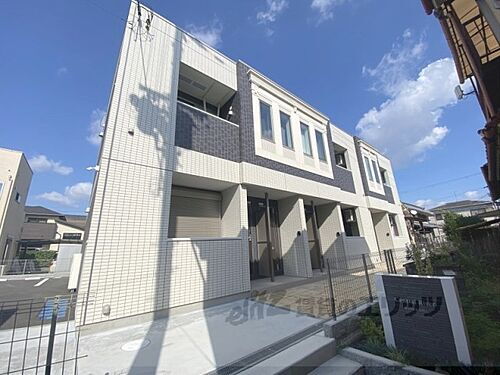 奈良県橿原市東坊城町 2階建 築1年未満