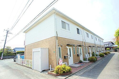 福岡県久留米市南１丁目 2階建