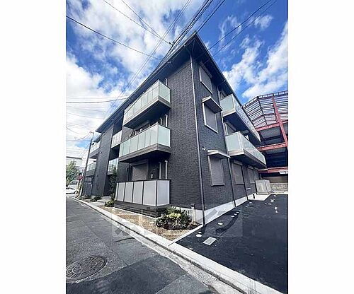 京都府京都市東山区東瓦町 3階建 築1年1ヶ月