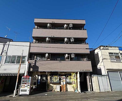 京都府京都市中京区西ノ京北壺井町 築31年9ヶ月 4階建