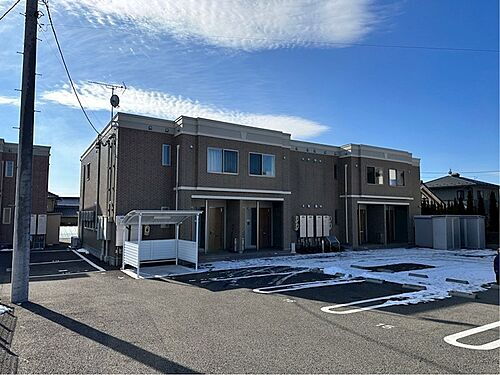 ウェルビング常田　Ａ棟 2階建