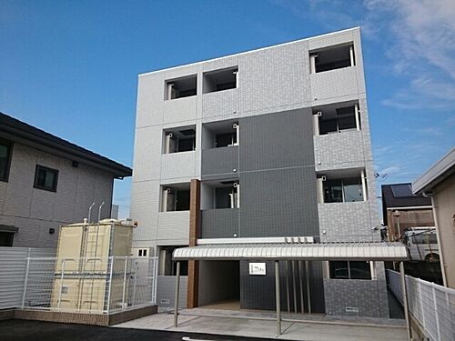 兵庫県姫路市城見町 4階建